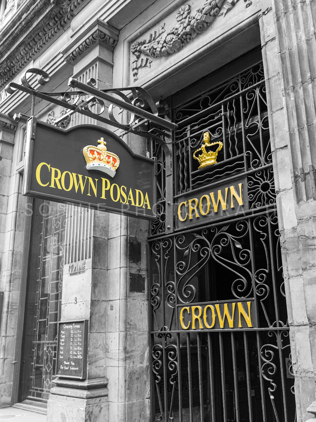 Crown Posada Colour Pop