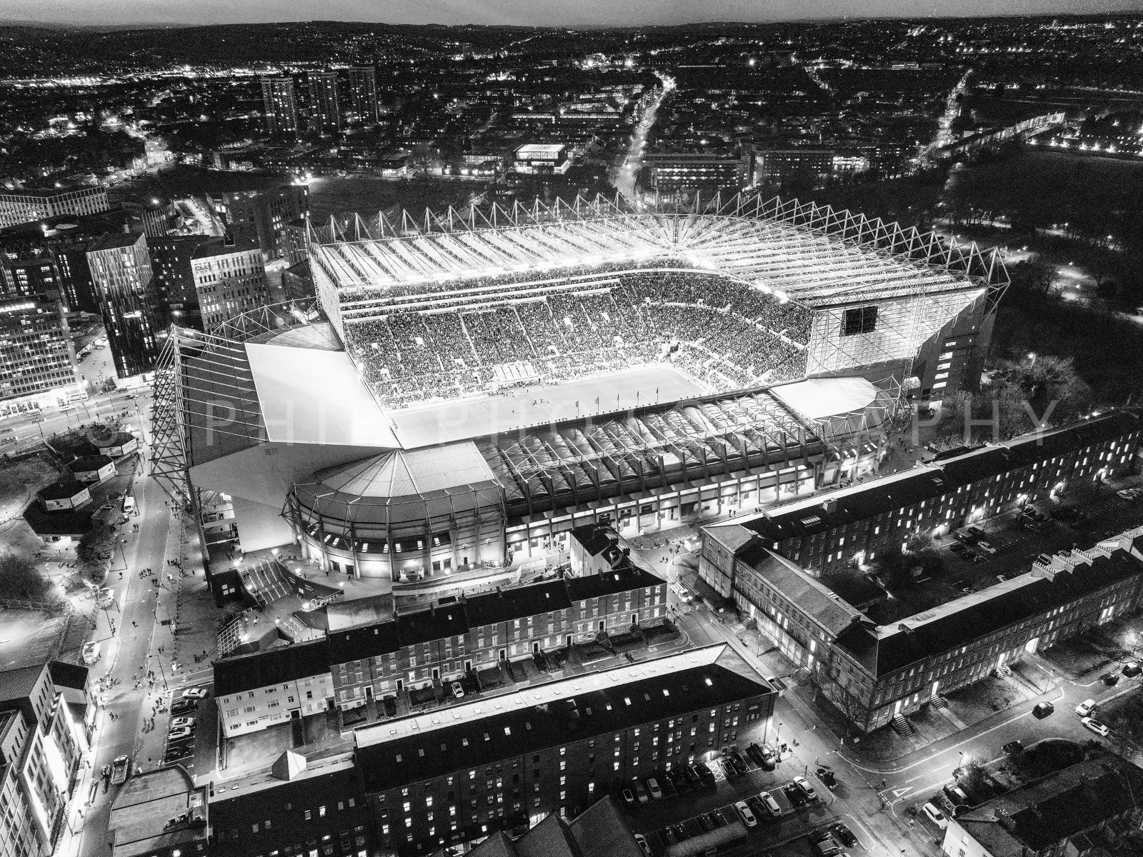 St James' Park Matchnight, Black and White